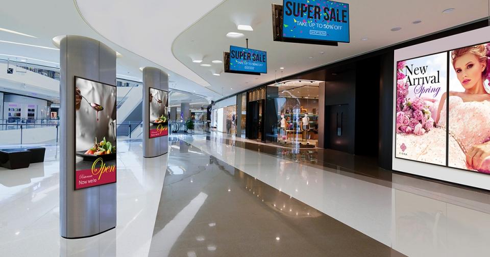 Shopping mall advertising LED display screen.jpg