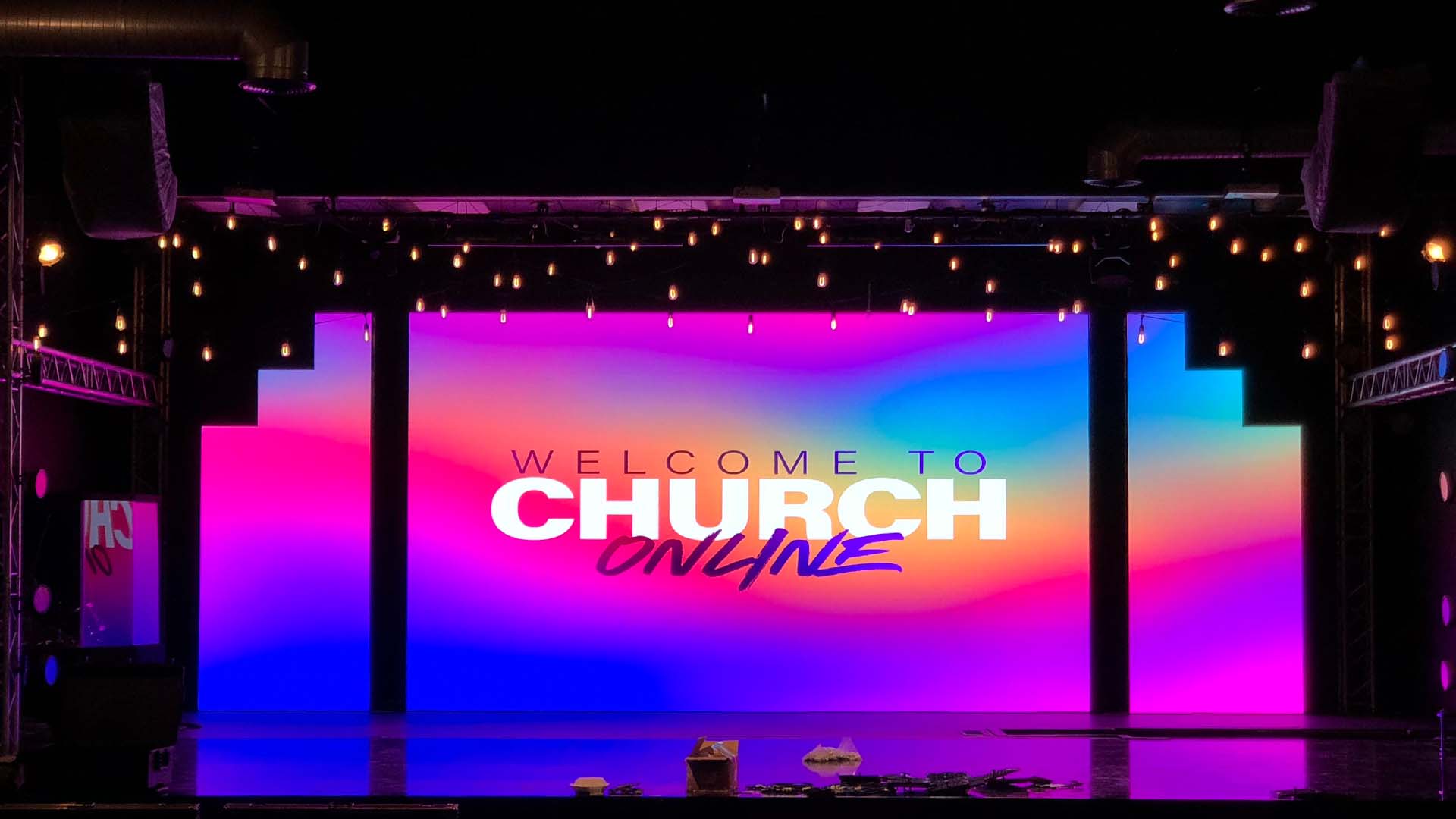 church led screen