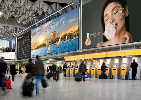 outdoor-screen-in-airport.png